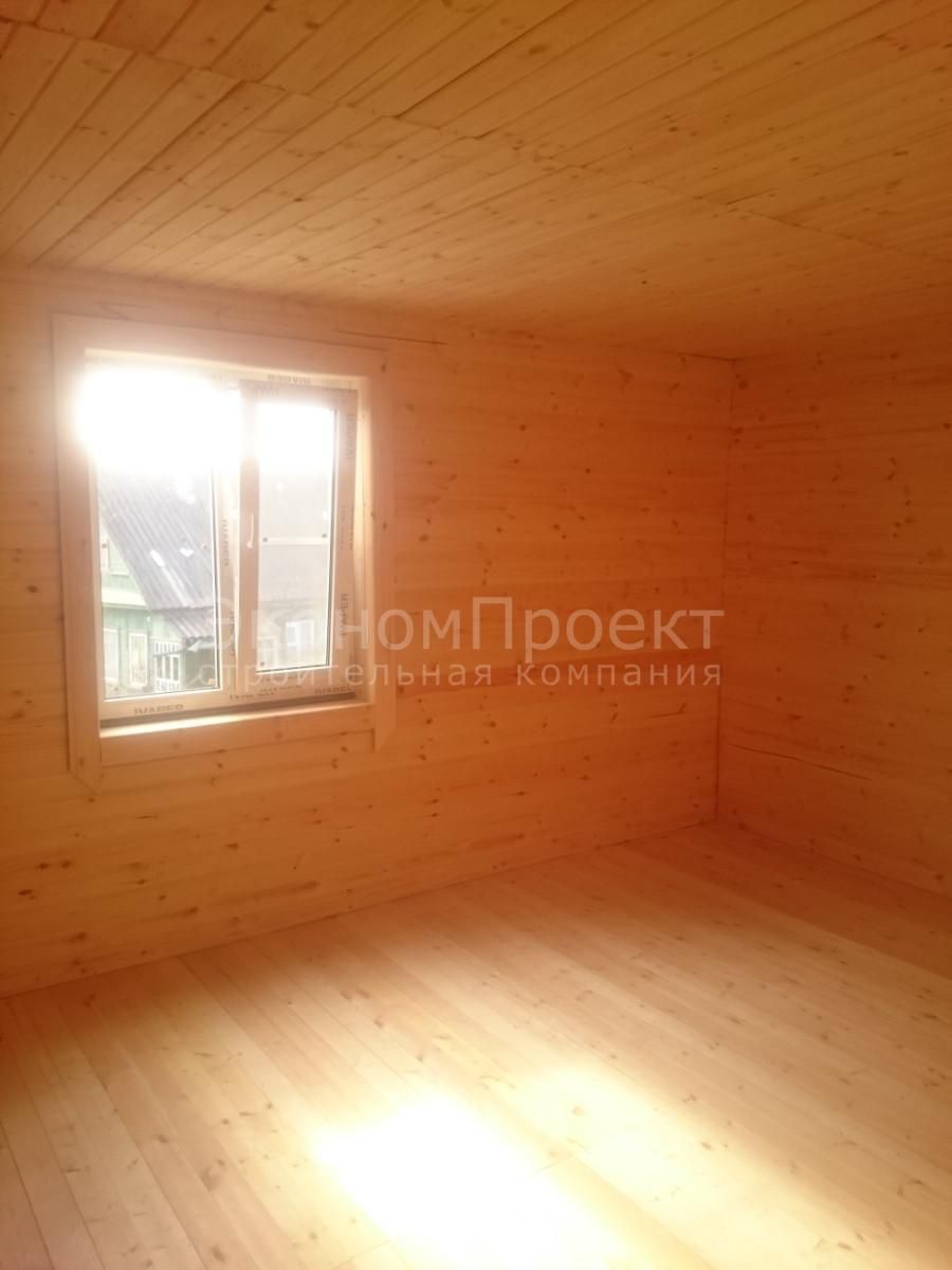 Баня из бруса 6х4 с крыльцом Б-17